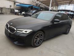 BMW 5 Series (Imported) Facelift 525i M Sport Package - ფოტო 1