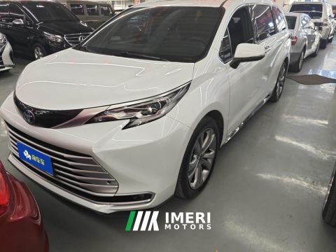 2023 Toyota Sienna Dual-Engine 2.5L Supreme Edition