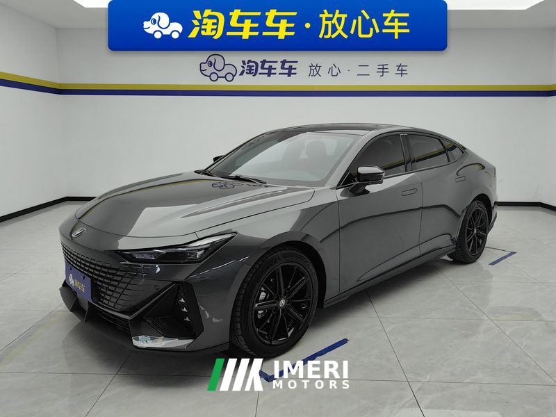 Changan UNI-V 1.5T Premium Version - ავტომობილი ჩინეთიდან