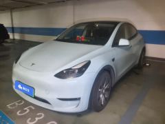 Tesla Model Y Standard endurance rear-wheel drive - ფოტო 1