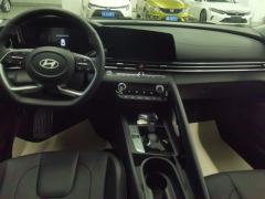 Hyundai Elantra 1.5L CVT Elite Edition - фото 16