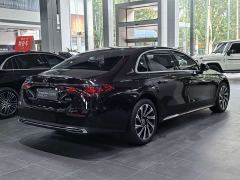 Mercedes-Benz E-Class E 300 L Luxury - ფოტო 4