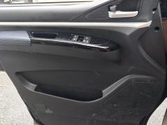 Forthing Lingzhi M5L 1.6L Base 7-seater - фото 12