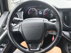 Forthing Lingzhi M5L 1.6L Base 7-seater - фото 18