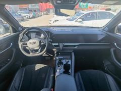 Geely Xingyue L 2.0T Double clutch two-wheel drive long wind version - ფოტო 16