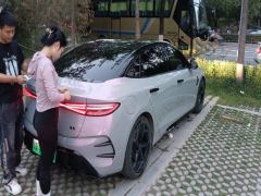 BYD Seal EV 700km RWD Long Range Edition - photo 2