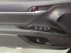 Toyota Camry 2.5G Luxury Edition - photo 12