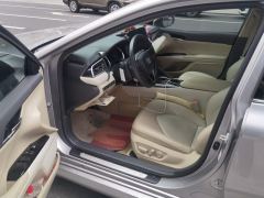 Toyota Camry 2.0G Luxury Edition - photo 14