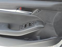 Mazda3 Axela 2.0L Automatic Elegant Edition - ფოტო 13