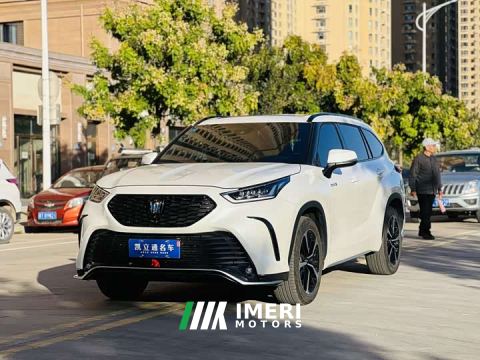 2023 Toyota Crown Venza 2.5L HEV AWD Premium - автомобиль из Китая