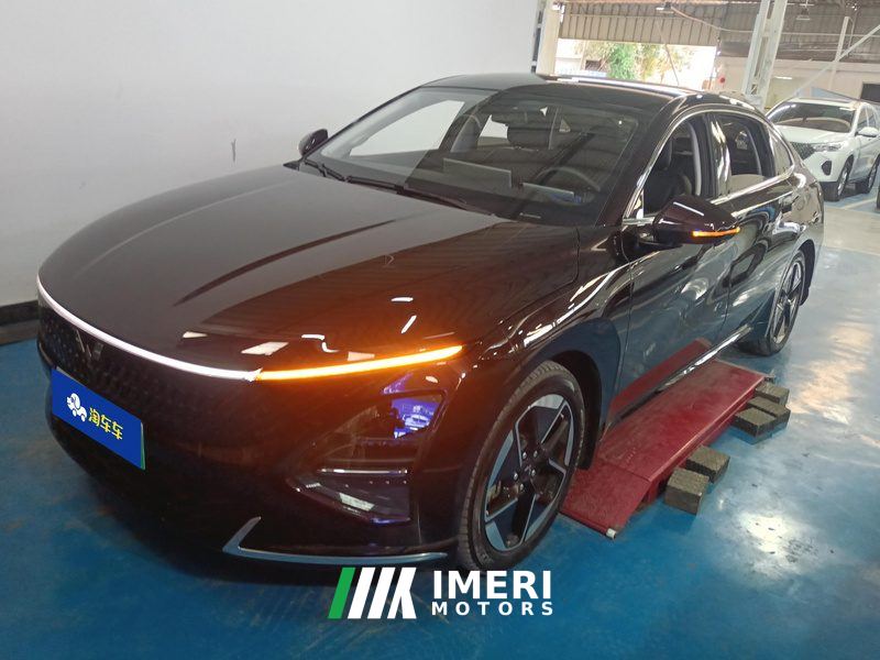 Wuling Starlight Plug-in Hybrid 1.5L 150km Advanced - car from China