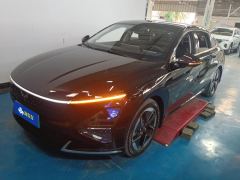 Wuling Starlight Plug-in Hybrid 1.5L 150km Advanced - photo 1