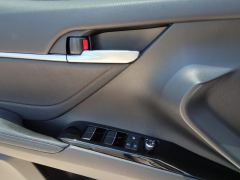 Toyota Camry 2.0G Luxury Edition - ფოტო 13
