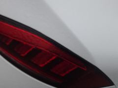 Roewe D7 Plug-in Hybrid 1.5L 125km Flagship Edition - ფოტო 5