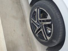 Roewe D7 Plug-in Hybrid 1.5L 125km Flagship Edition - ფოტო 6