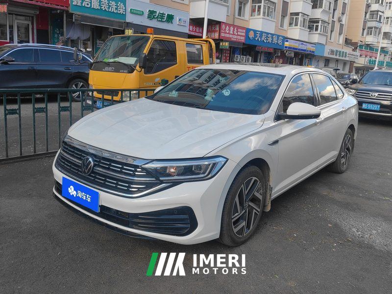 Volkswagen Jetta Sagitar 300TSI Dual-clutch transmission superior version