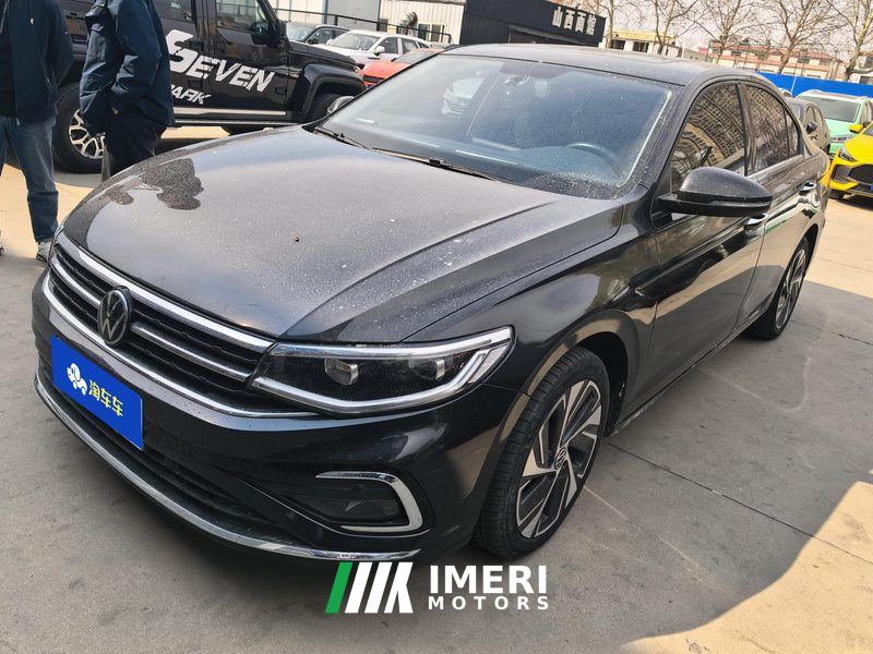 Volkswagen Bora 200TSI PRO Edition