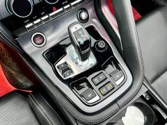 Jaguar F-TYPE P300 Convertible R-DYNAMIC BLACK - ფოტო 13