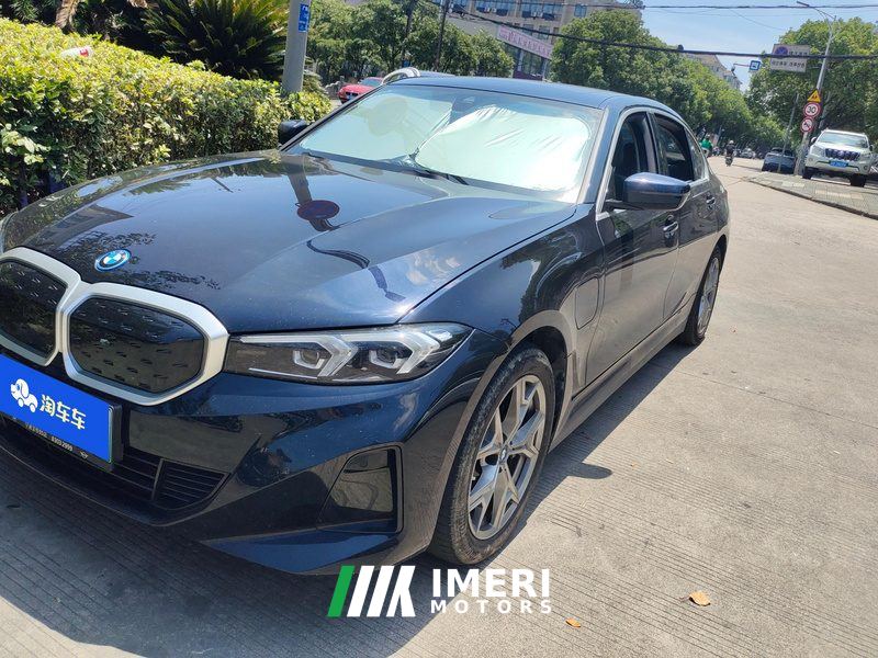 BMW i3 eDrive 35 L