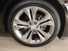 Buick Lacrosse Avenir Version - ფოტო 6