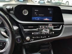 Lexus ES 300h Excellence - фото 17
