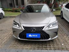 Lexus ES 300h Excellence - фото 3