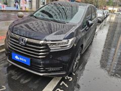 Honda Odyssey 2.0L Sharp Luxury Edition 7-seater - фото 1