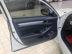 Honda Accord 260TURBO Luxury Edition - photo 12