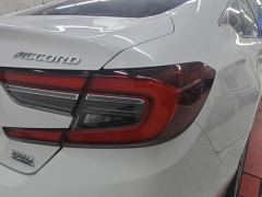 Honda Accord 260TURBO Luxury Edition - photo 5