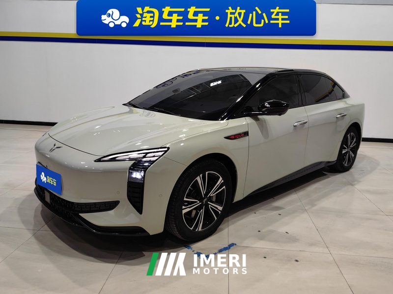 FAW Hongqi EH7 820km Rear-wheel drive 820 Pro