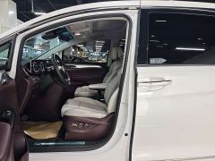 Buick GL8 Avenir Seven-Seater Comfort Edition - ფოტო 6