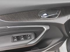 Venucia V 260T DCT Monarch Edition - ფოტო 13