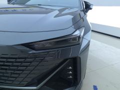 Changan UNI-V 1.5T Premium - ფოტო 4