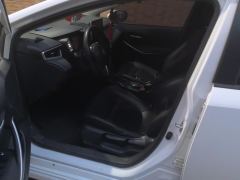 Toyota Corolla Dual-Engine 1.8L E-CVT Elite Edition - ფოტო 14