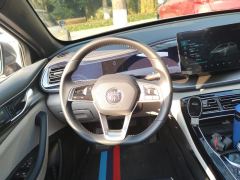 BYD Qin PLUS DM-i 55km Prestigious Edition - фото 18