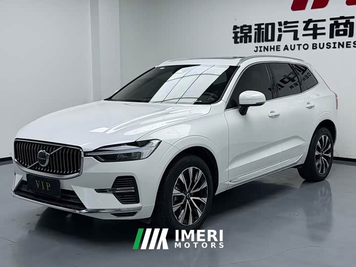 Volvo XC60 B5 AWD Smart Remote Luxury Edition - автомобиль из Китая