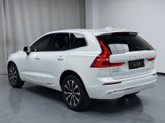 Volvo XC60 B5 AWD Smart Remote Luxury Edition - фото 2