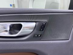 Volvo XC60 B5 AWD Smart Remote Luxury Edition - фото 9
