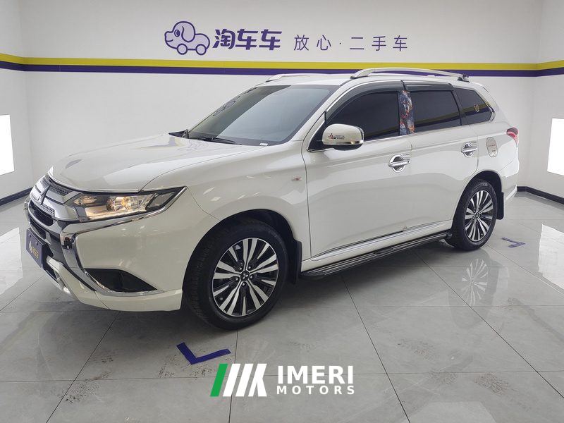 Mitsubishi Outlander 2.0L 2WD Edition 5 - ავტომობილი ჩინეთიდან