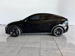 Tesla Model Y Rear-Wheel Drive - photo 2
