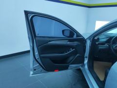 Mazda Atenza Artes 2.0L Blue Sky Deluxe Edition - ფოტო 12