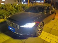 Volvo S90 B5 Smart Luxury Edition - фото 1