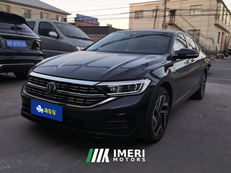 Volkswagen Jetta Sagitar 300TSI Dual-clutch transmission superior version - car from China