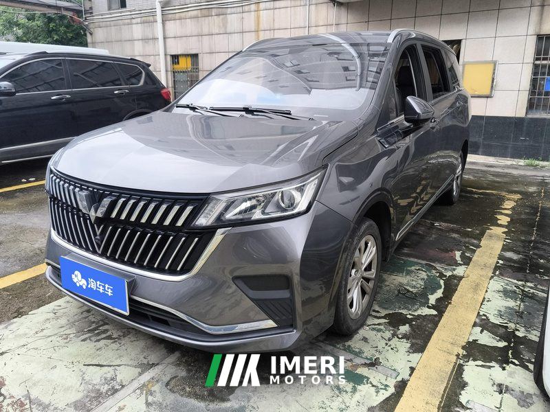 Wuling Jiachen 1.5L Manual Comfort Edition - автомобиль из Китая