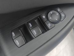 Buick Lacrosse Junyue 652T Luxury Edition - ფოტო 13