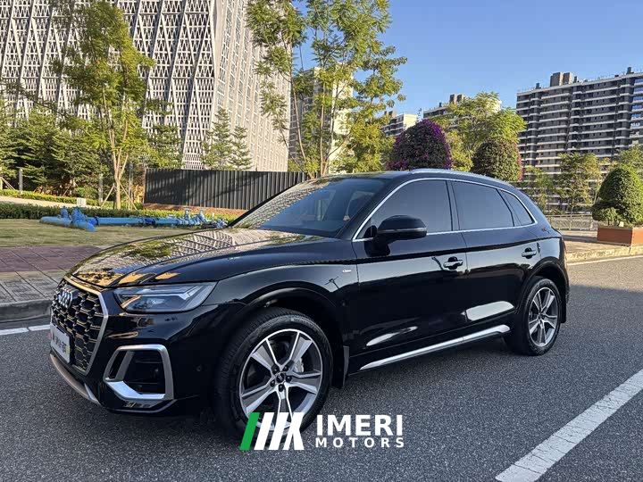Audi Q5L Facelift 45T Luxury Sport - ავტომობილი ჩინეთიდან