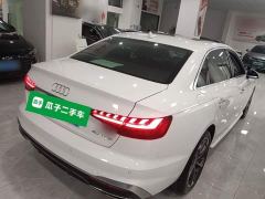 Audi A4L 40 TFSI Fashion Dynamic - ფოტო 4