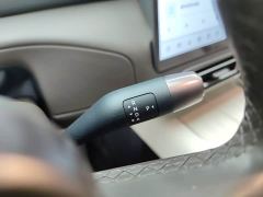 Li Auto Li Xiang MEGA Ultra - фото 13