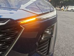 Cadillac GT4 25T 2WD Deluxe - ფოტო 4
