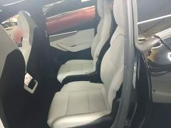Tesla Model Y L Long Range All-Wheel Drive - ფოტო 16